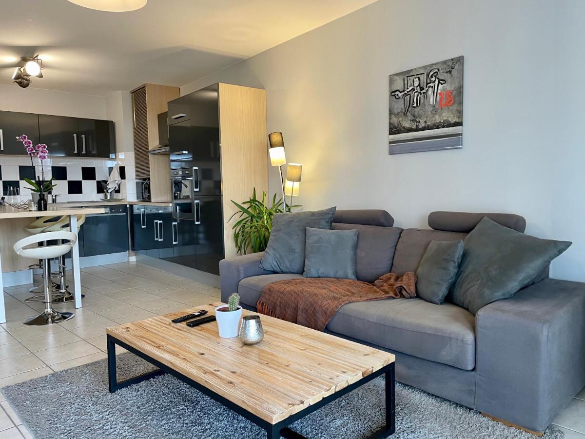 L'idéal Cosy-wifi-Netflix et Garage Vienne  Extérieur photo