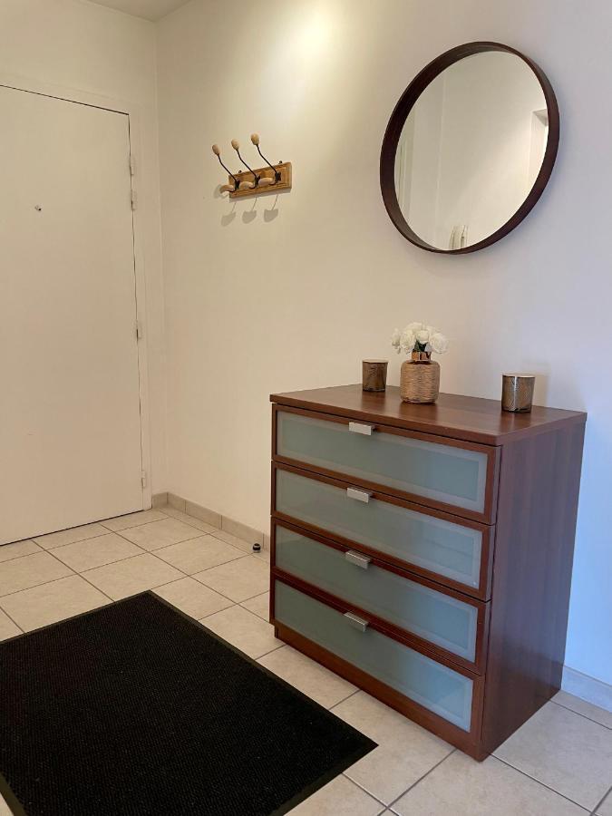 L'idéal Cosy-wifi-Netflix et Garage Vienne  Extérieur photo